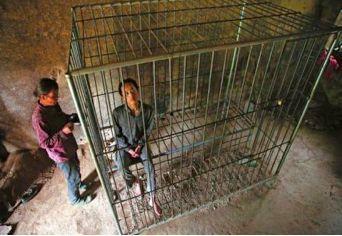 铁笼图片,探索现代工业与生活融合的奇妙空间