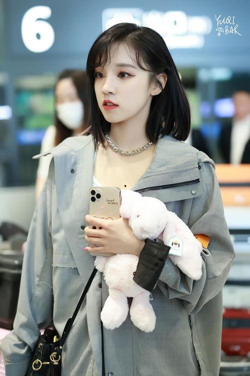 照片宋雨琦,青春活力，魅力四射的时尚偶像