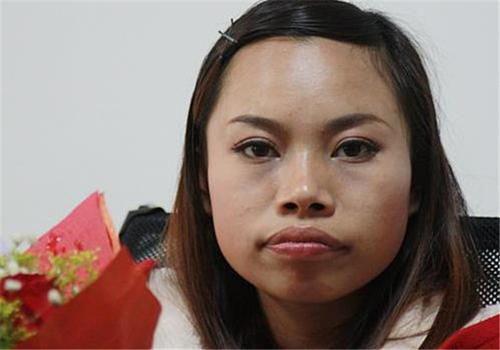 揭阳凤姐网红,从网红到现象，她如何成为网络时代的焦点人物？