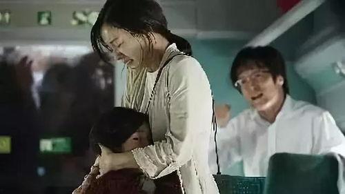 釜山行影评搞笑,丧尸围城，笑料百出！